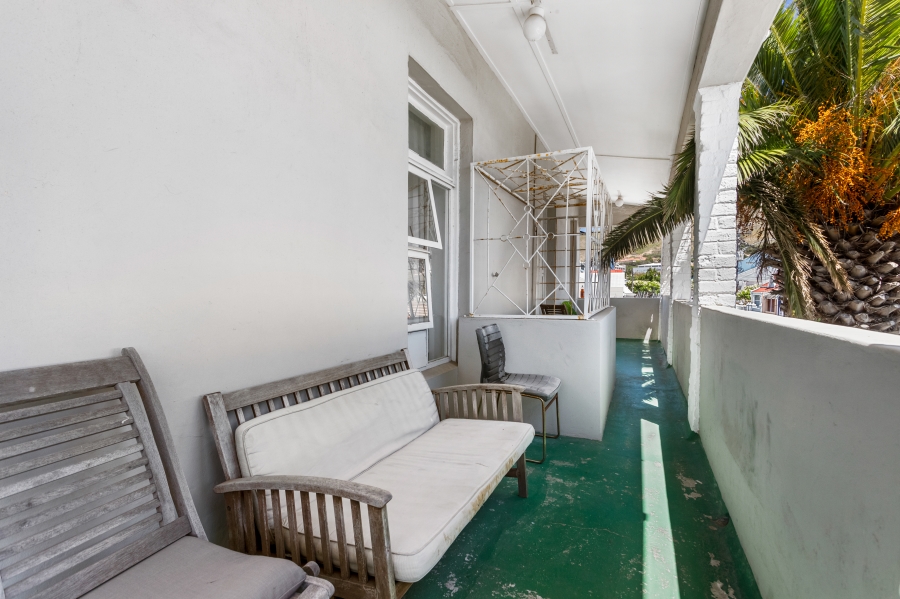 9 Bedroom Property for Sale in Observatory Western Cape